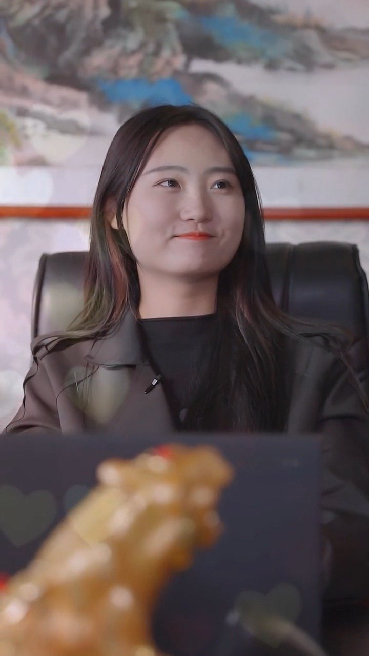 家人们觉得紫怡做的对的,双击加关注