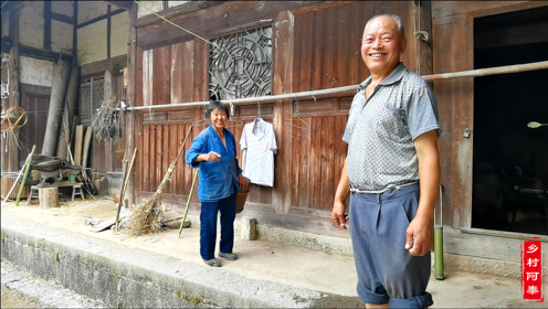 [图]两位70岁老人居住深山，全村400户早已搬离，他们是最后的守山人