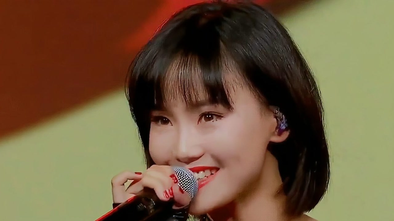 黄龄对《大风吹》下手了,一开口就是满满的高级感,完美碾压原唱