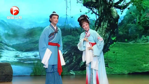 黄梅戏名家陈小芳传播黄梅韵 从小父亲亲自教学