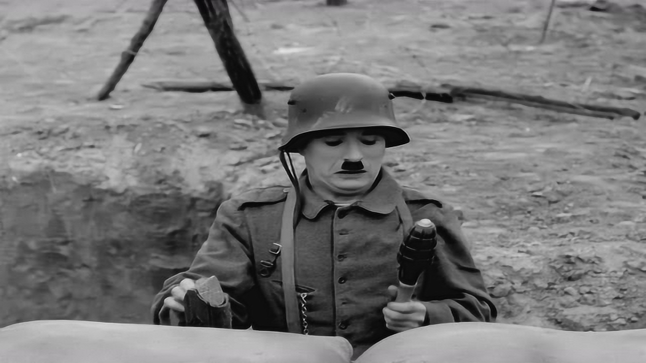 永远的大师卓别林,别以为黑白片就不能笑到喷饭