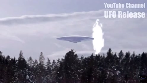 被人真实拍到的诡异UFO，随后消失在时空之门！