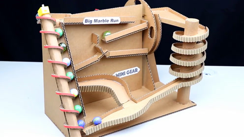 牛人自制大型弹珠机,启动那一刻,画面太美了