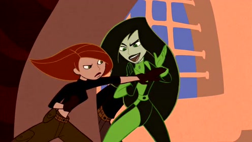 《麻辣女孩》席果和金姆打了起来,但高尔夫球爆炸了