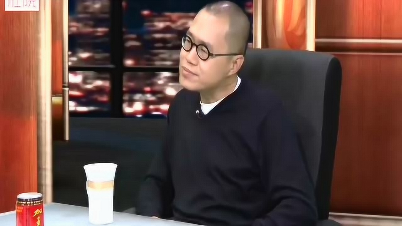 韩国的大企业只是看起来强大?窦文涛,梁文道:企业的管理像人治