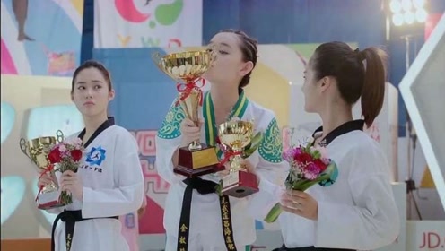 01:07上传者:罗2时 间:2019-08-21旋风少女:戚百草竟然一脚ko金敏珠!