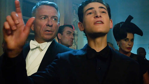 哥谭:韦恩少爷的"钞能力",不要拿你的家产来挑战我的零花