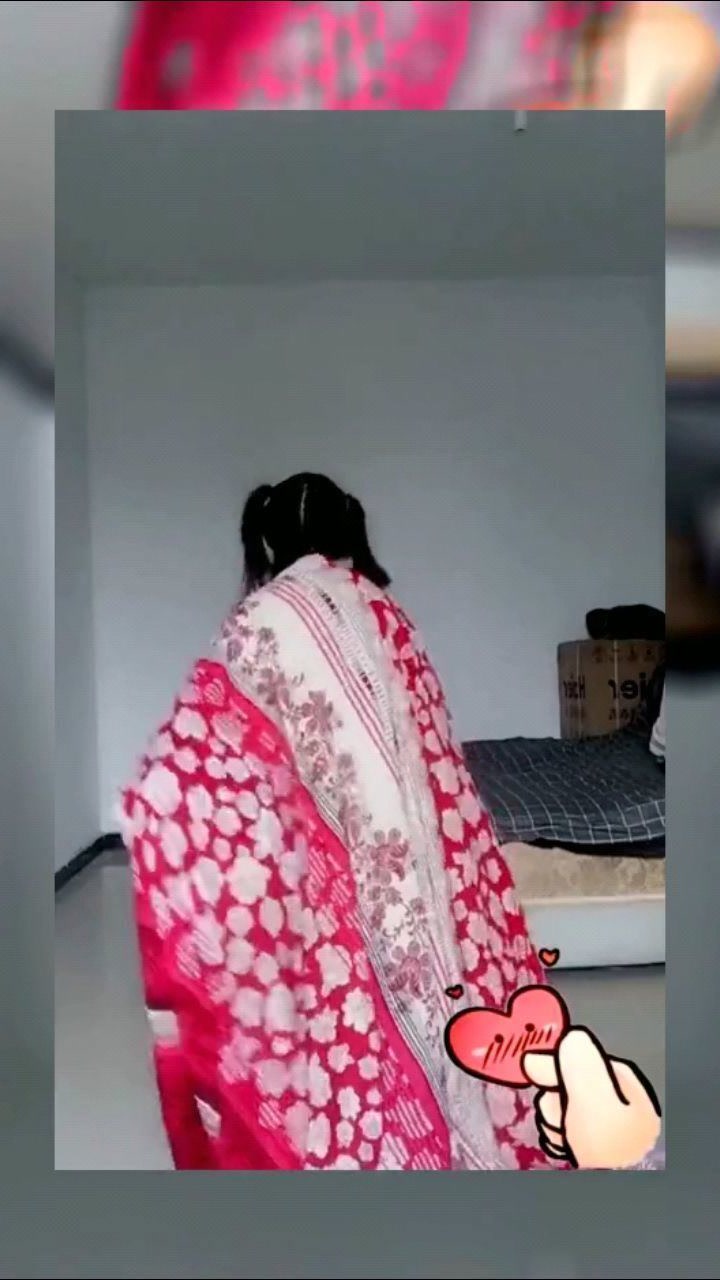 床单竟然穿出了汉服的感觉