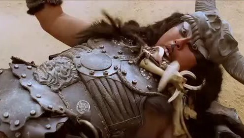 无极:身着鲜花盔甲的将军,果然武力超凡,吊打所有蛮人!