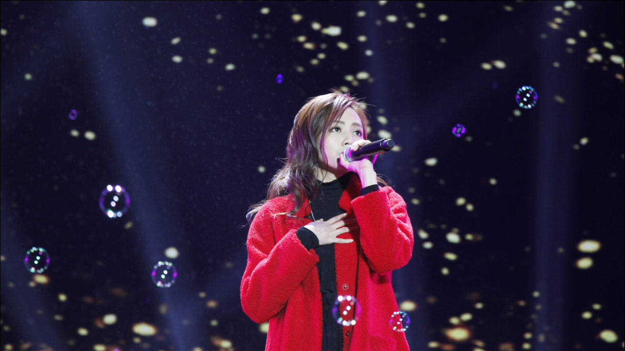 刘惜君这版《大风吹》彻底火了!嗓音太惊艳,宝藏歌手真是爱了