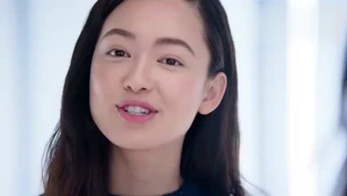 00:45上传者:琪琪益智动画时 间:2018-08-01香奈儿彩妆首席代言人