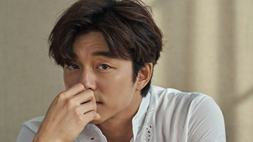 孔刘留小胡子荷尔蒙爆棚 拍画报打瞌睡反差萌超迷人