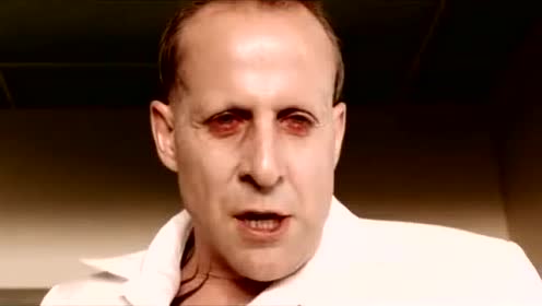 康斯坦丁最骄傲的一次,竟对地狱大恶魔撒旦竖中指