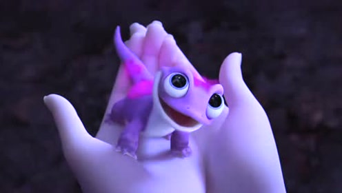 冰雪奇缘2:艾莎得到火灵的信任,北地人也终于相信她了