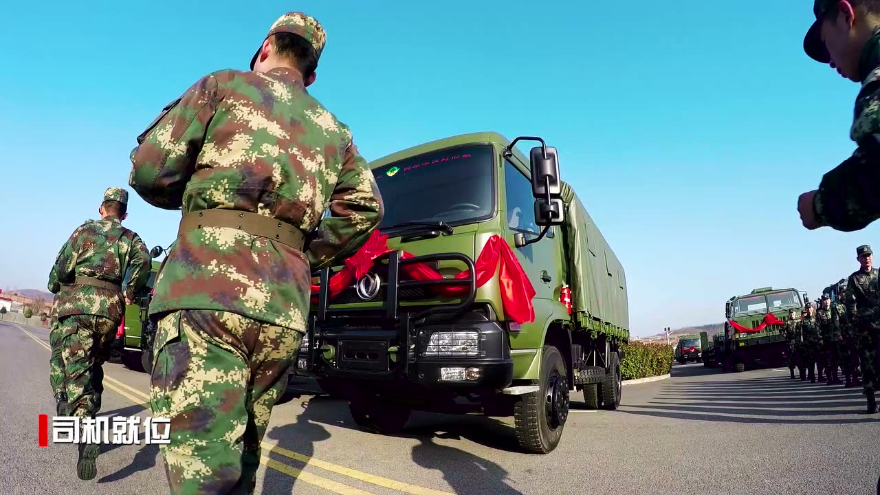 火箭军军车教练员:战车入列