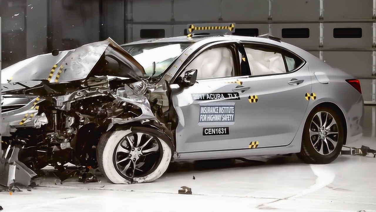 福特金牛座vs讴歌tlx碰撞测试,你看好哪个?