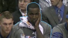 NBA搞笑解说：威少被小加砸头瞬间暴躁，帕金斯被隔扣出娇羞表情包！