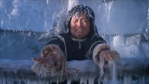 黑太阳:731部队用活人做野外冻伤实验,手被冻成冰条,场面惨不忍睹