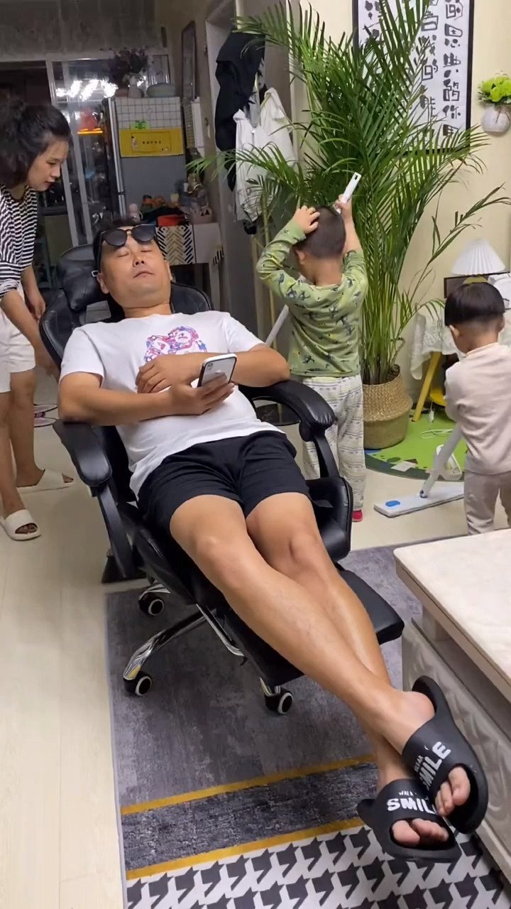 全网家庭地位最高的男人