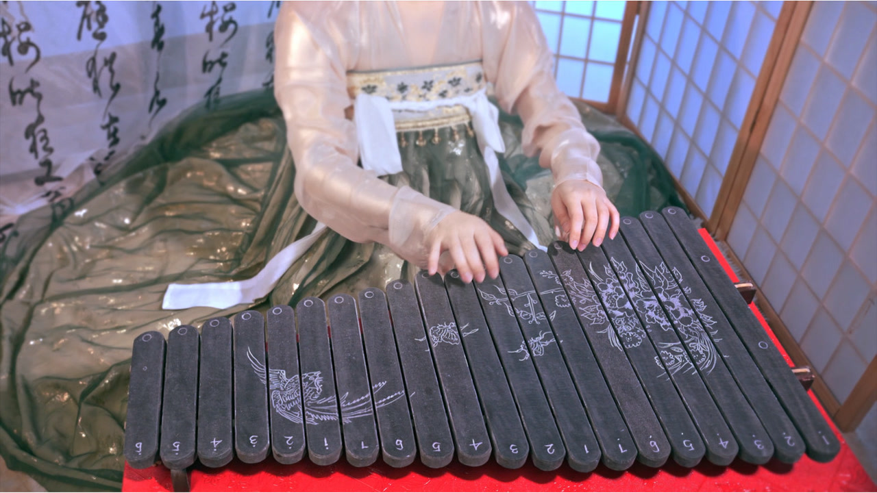 明明是支日本乐队却因翻唱周董东风破走红实力不菲