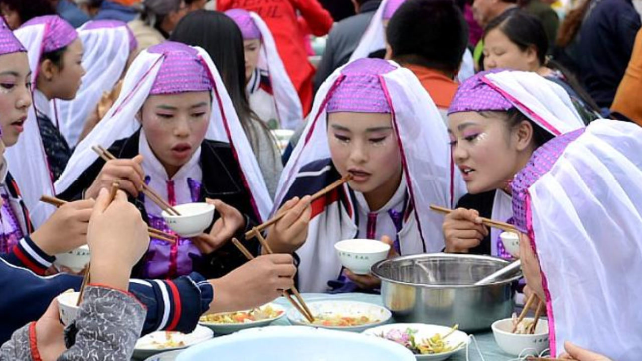 回族人为什么不吃猪肉(回族人为什么把猪当祖先)