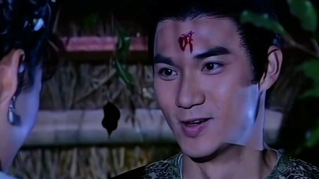 鹿鼎记:阿珂从小缺爱,如今又遇上救她的郑克塽,直接心动了!