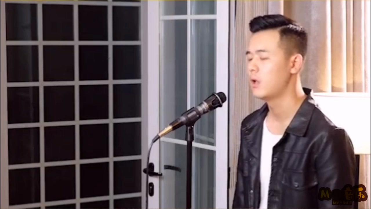 翻唱《曾经最美》比原唱好听!配上故事更催泪,听哭多少有情人