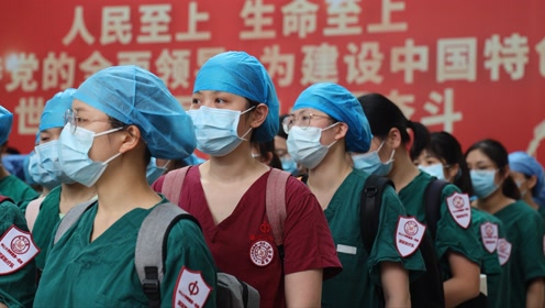 为羊城核酸检测提速中山一院再派800医护赴抗疫一线采样