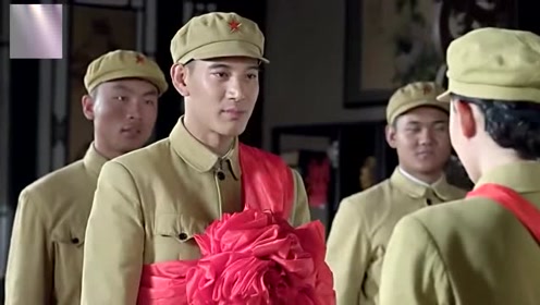 《擒狼》章世光搅乱蒲巴甲的婚礼,被蒲巴甲一枪击毙