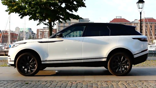 白色路虎星脉黑色的车顶,少见的颜色更像大哥揽胜