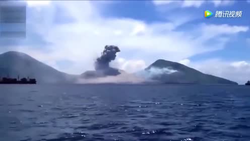 奇闻异事：不明飞行物目击事件之飞碟UFO在火山口出现 - 外星人UFO真相_说飞碟探索ET外星人_揭秘不明飞行物之谜的网站