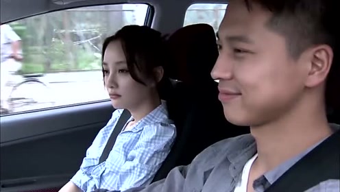 儿媳妇主动跟公公道歉,可把他给得意坏了,一个人搁那蹦半天!