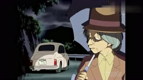 名侦探柯南:被召集的名侦探,毛利小五郎偶遇神秘女