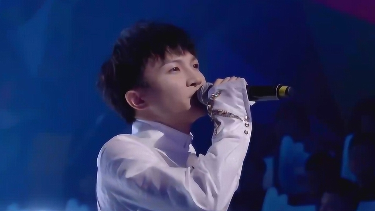 让周深夺冠的三首歌曲,每一首都演唱的太过惊艳,听完后果断循环