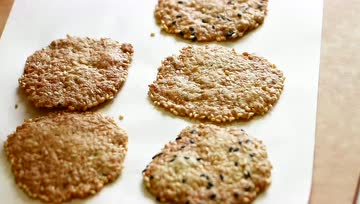 脆脆的海苔芝麻脆饼，谁能不爱