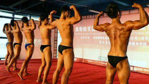 肌肉男也要秀身材,中国"男子臀部,观众直呼辣眼睛!