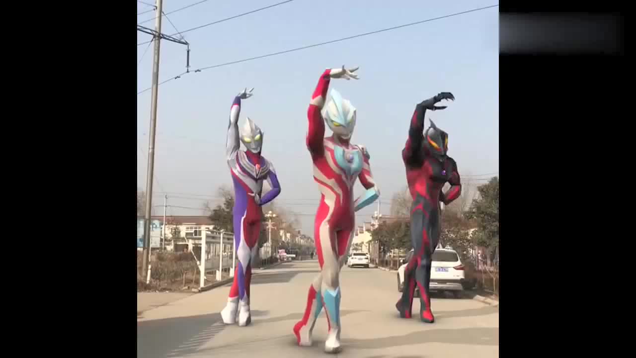 银河奥特曼和迪迦奥特曼演唱琵琶行毫无违和感