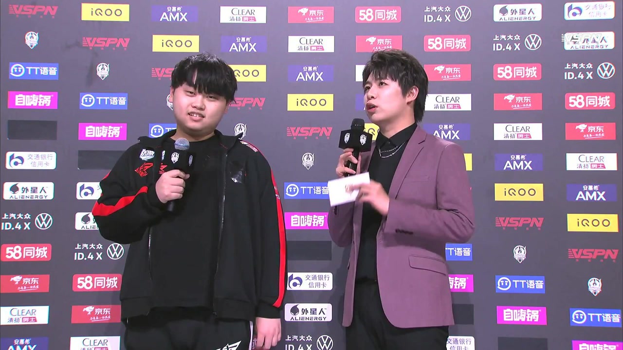 【赛后采访】rw侠.小夜:昨天教练找我聊过天,就让我认真打别放松就行