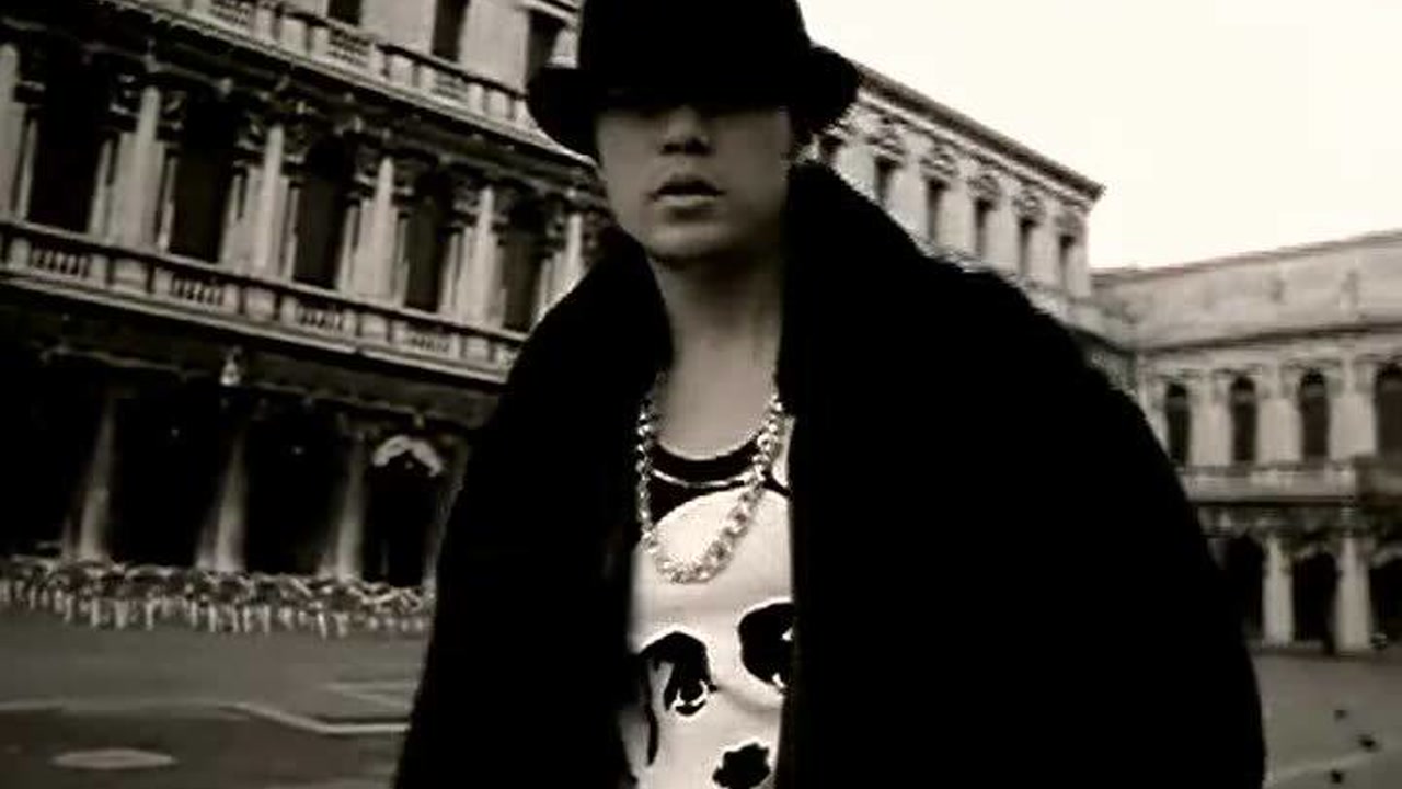 周杰伦《黑色毛衣》(高清)