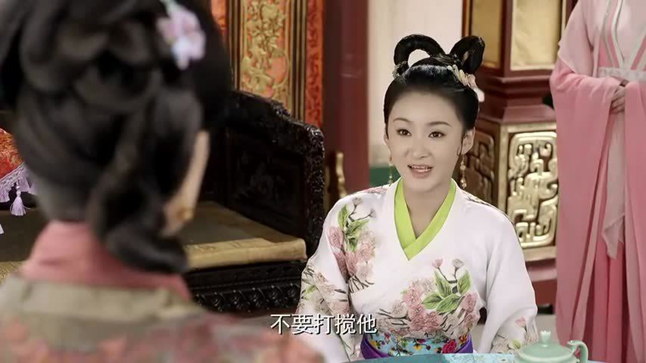 开封府:娘娘传唤奶娘,拿出一盒珠宝赏赐她,不料事情不简单