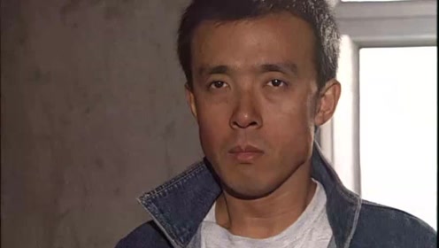 命案黑手:警察发现兄弟竟是罪犯,实在让人寒心,有好戏了