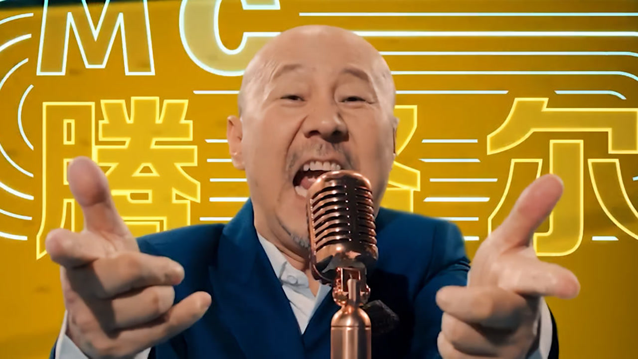 中文字幕美国奶奶级声乐教练看腾格尔《天堂》及评论