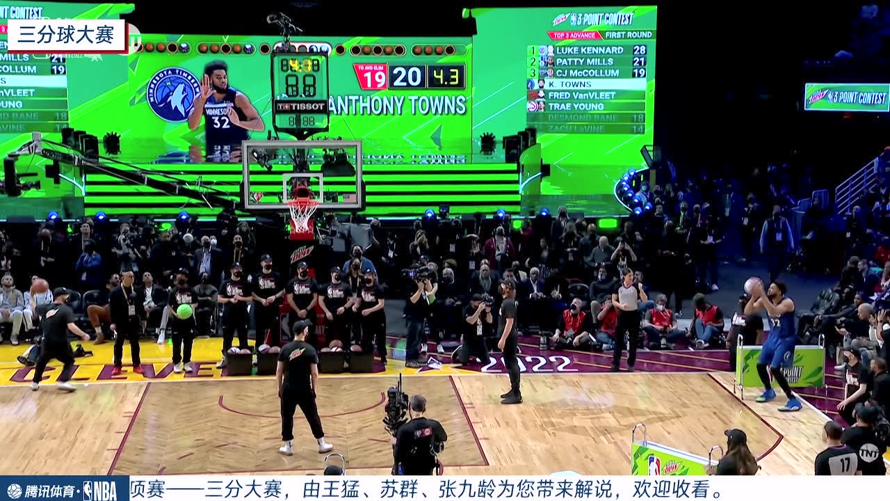 唐斯风骚抖肩拿下22分 CJ无奈到哭笑