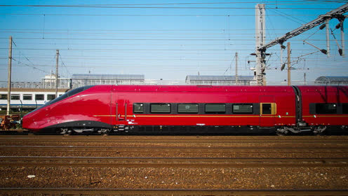 时 间:2016-12-05上传者:超级建筑简 介:法国高铁agv动车组,看着很