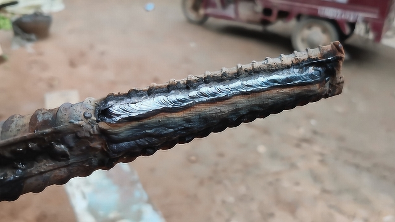 电焊横焊很多人焊不直,不平滑,是你用错方法了,快速教会你