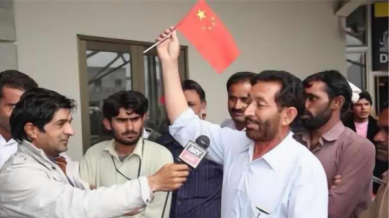 巴基斯坦人见中国人总是摇头,难道巴铁是塑料交情?看完豁然开朗