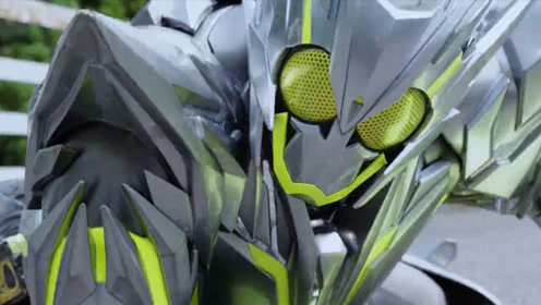 黑暗骑士亚克超越金属簇飞蝗,大招根本挡不住