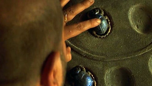 刀一挖却发现是活的时 间:2021-07-21上传者:阿星谈电影电 影:木乃伊0