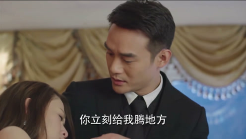 老总与美人_景甜与万达老总沐浴(3)