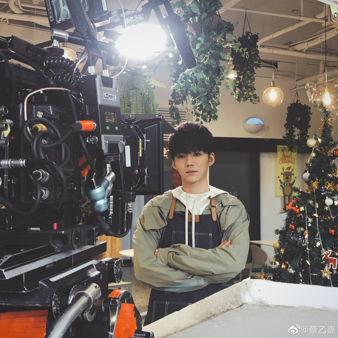 蔡乙嘉-doki@腾讯视频:超全的蔡乙嘉资讯,视频,粉丝,直播,活动集合